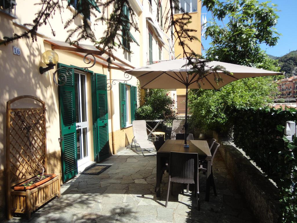 Varazze Apartment Εξωτερικό φωτογραφία